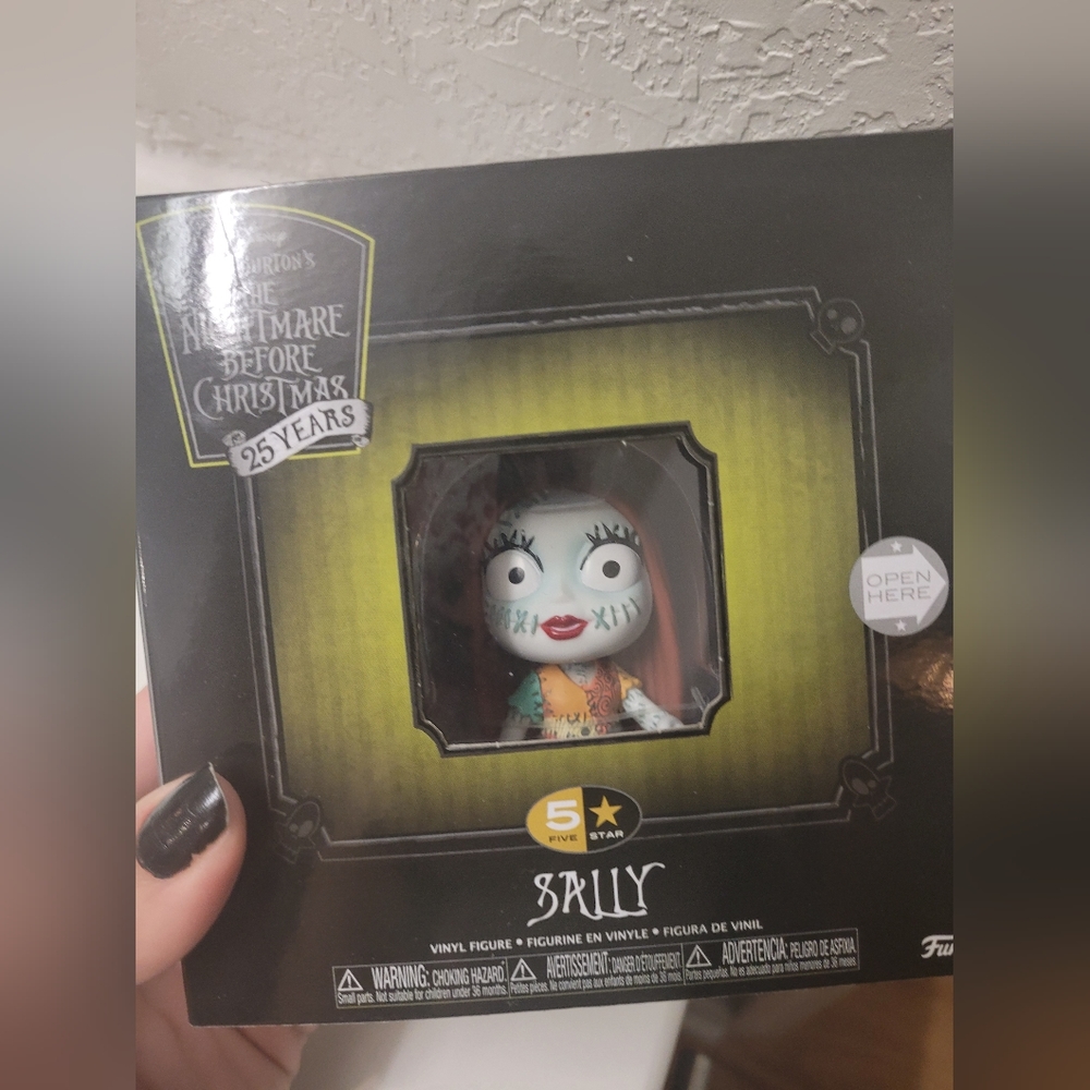 25 Year Anniversay Sally Funko Pop Figure